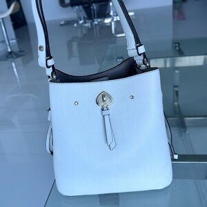 Elegant White Leather Bucket Bag